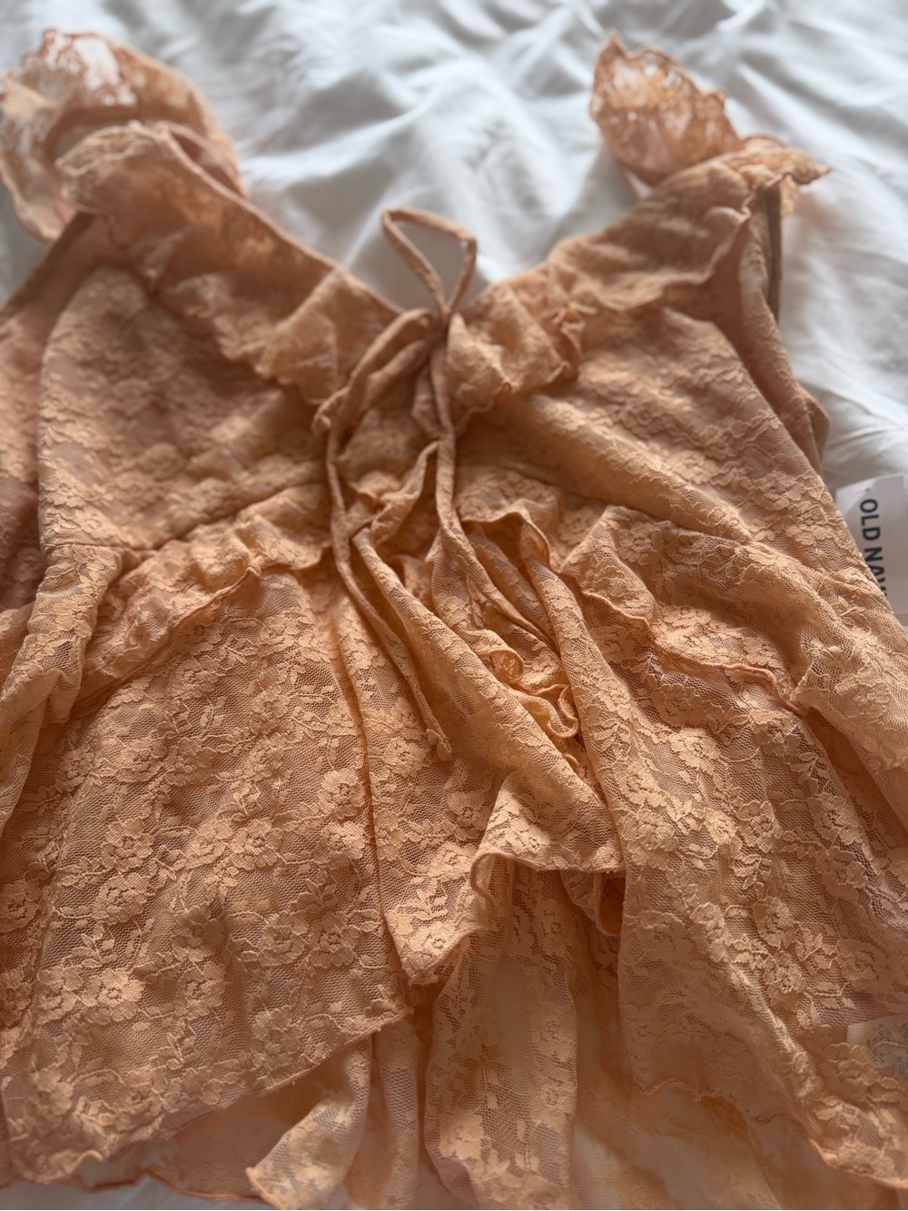 Old Navy Peach Lace Tie-Front Cropped Cami Tank Bow Ruffle Lace XL NEW - Picture 3 of 8